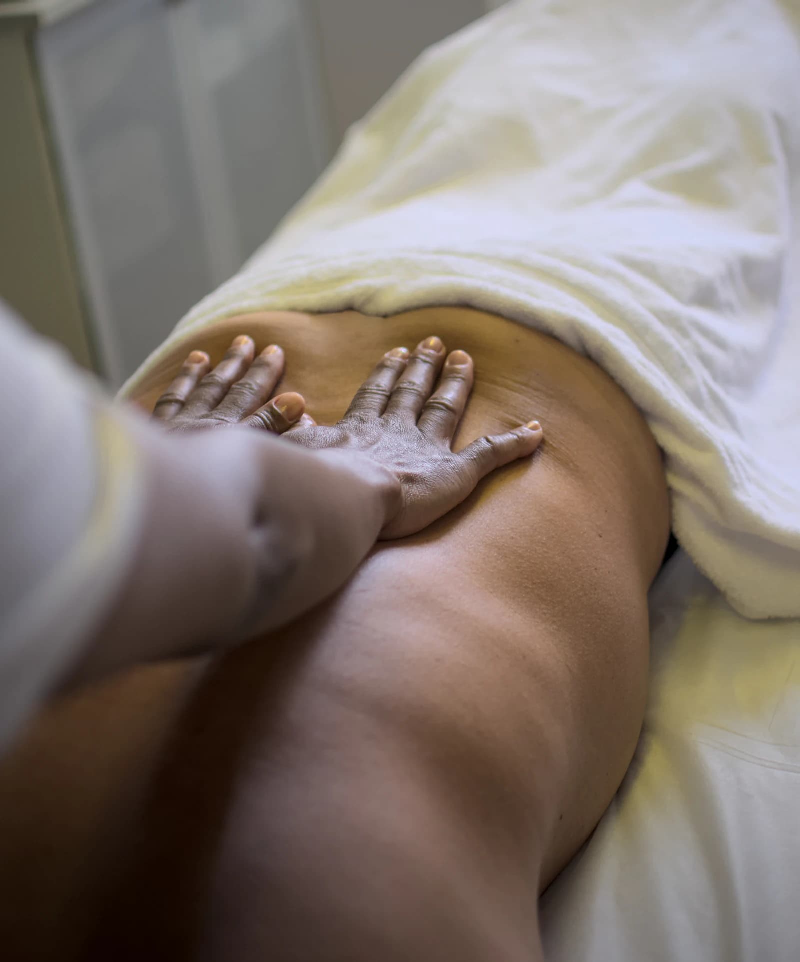Udvartana therapy at EKAM