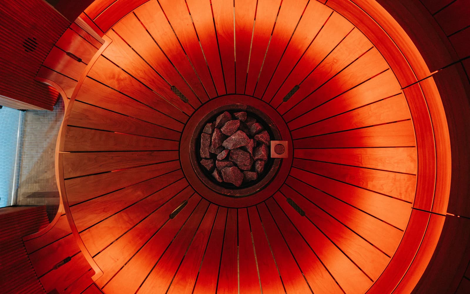 Red Light Recovery therapy room at EKAM